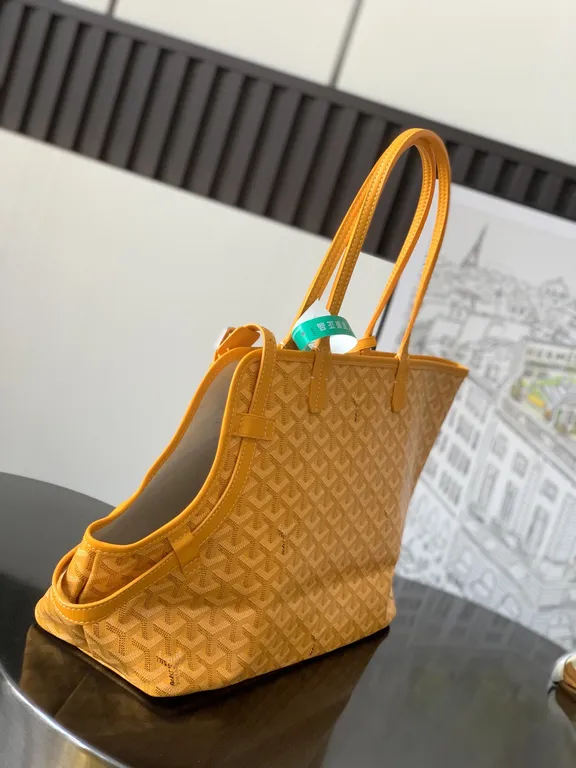 Goyard Bag 